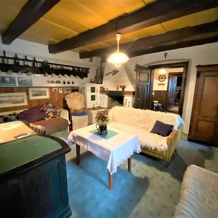 Holiday home Sanov U Kralik *